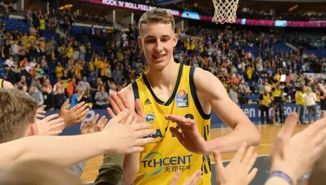 他不仅是浪 他不仅是浪